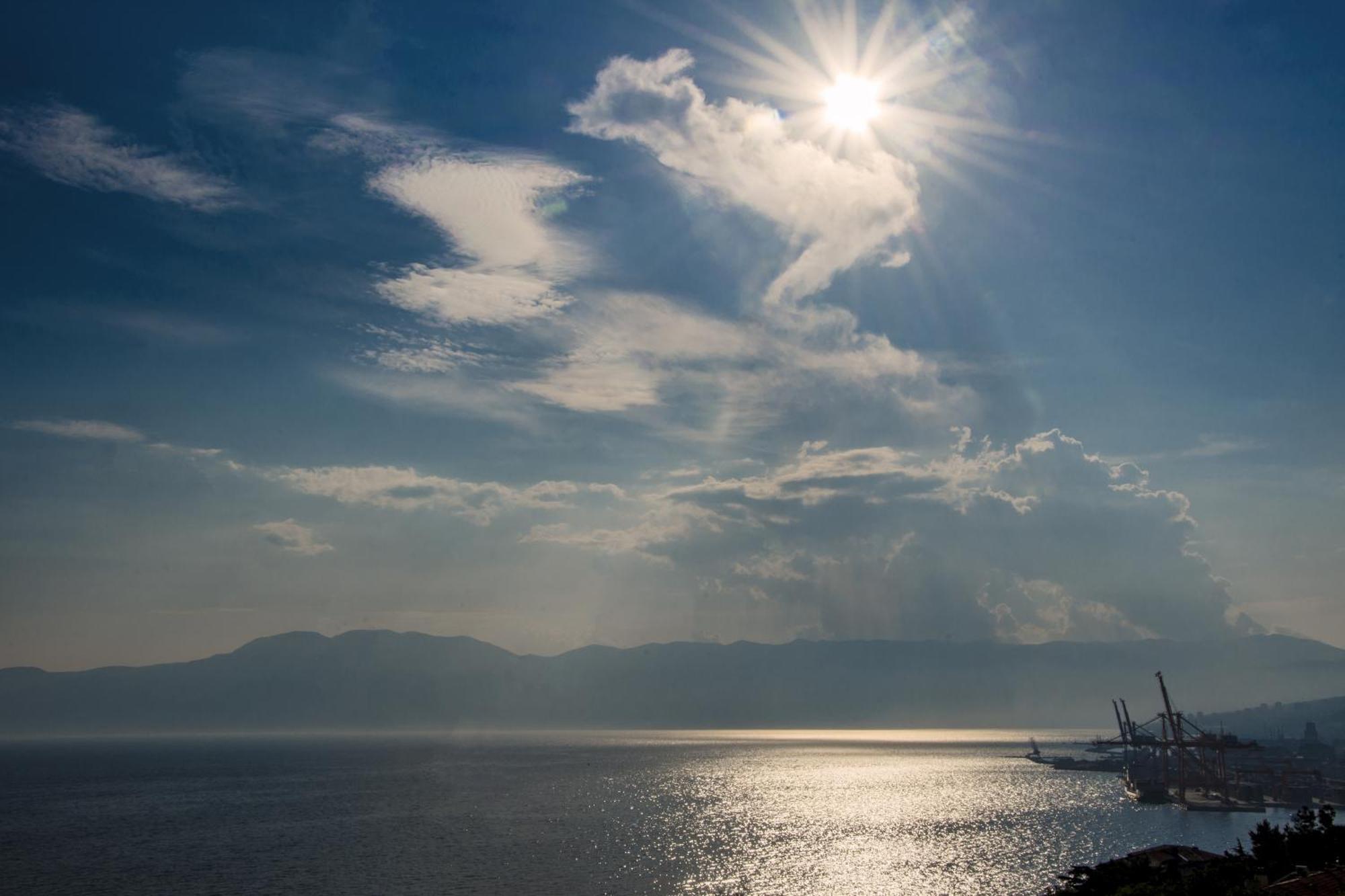 Apartment Paradise View Rijeka Ngoại thất bức ảnh